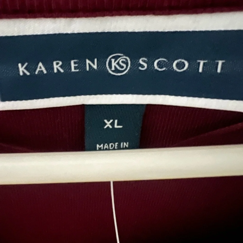 NWT Karen Scott V-Neck Eyelet Trim 3/4 Sleeve Top in Burgundy Size XL - Picture 4 of 7